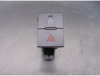 Recambio de warning para hyundai bayon referencia OEM IAM 93790Q0000 93790Q0000DX5 