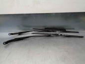 Recambio de brazo limpia delantero derecho para daewoo aranos 1.8 referencia OEM IAM 