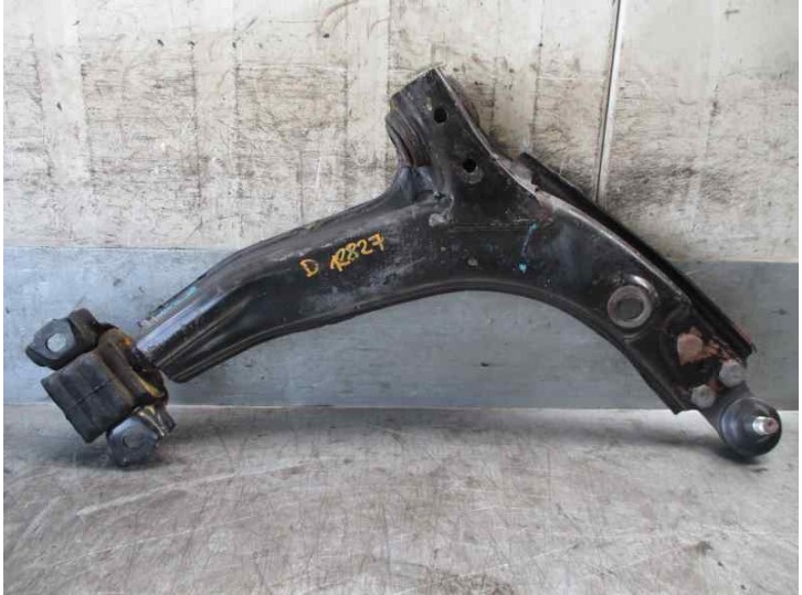 Recambio de brazo suspension inferior delantero derecho para daewoo aranos 1.8 referencia OEM IAM 