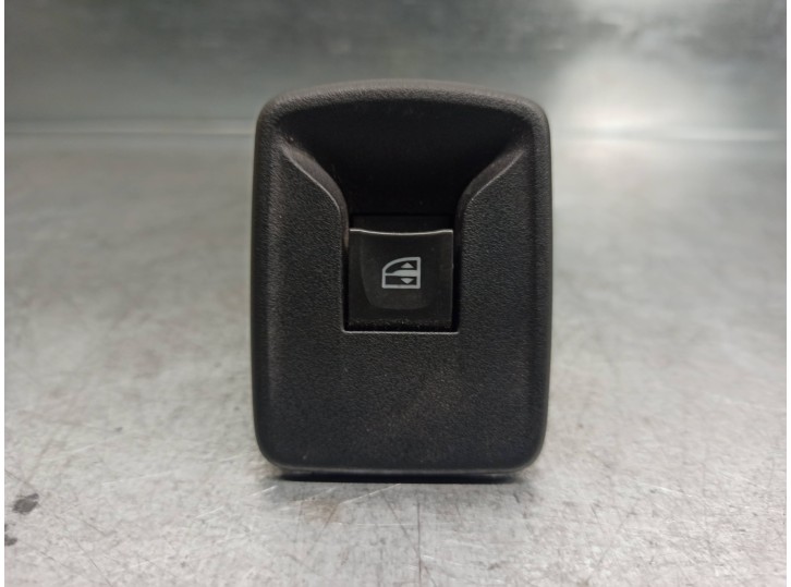 Recambio de mando elevalunas delantero derecho para dacia lodgy 1.6 cat referencia OEM IAM 254217475R 