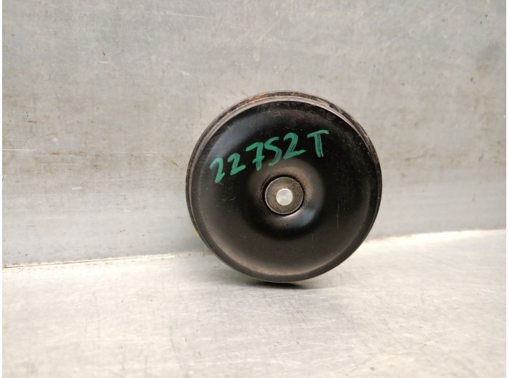 Recambio de claxon para mazda 3 hatchback (bp) 2.0 skyactiv-g m hybrid referencia OEM IAM KMF70 