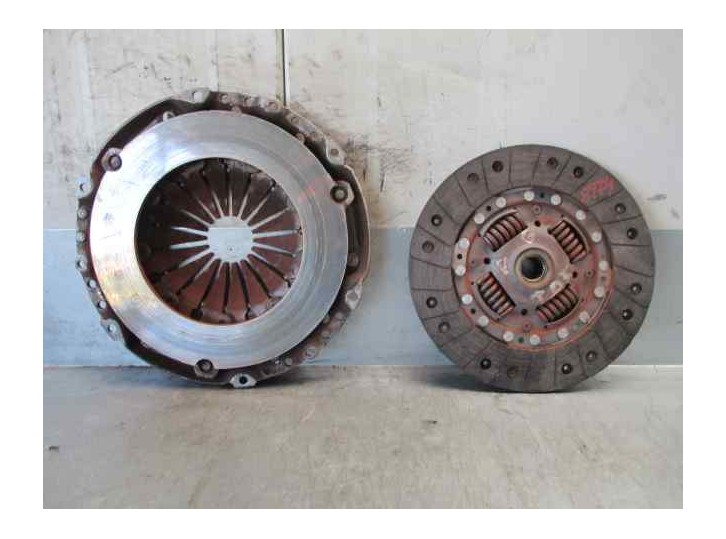 Recambio de kit embrague para skoda octavia berlina (1z3) 1.9 tdi referencia OEM IAM 412110009 C398 LUK