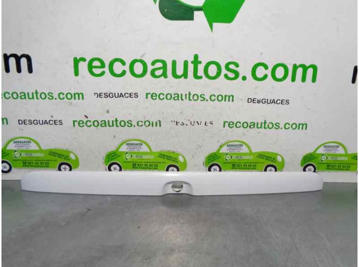 Replacement rear trim mouldings for Opel Vectra B saloon 1.8 16V CAT OEM IAM reference 90463727 