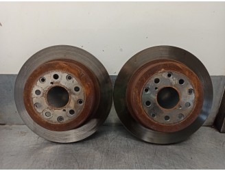 Recambio de disco freno trasero para lexus gs300 (jzs160) 3.0 24v cat referencia OEM IAM 4243153011  