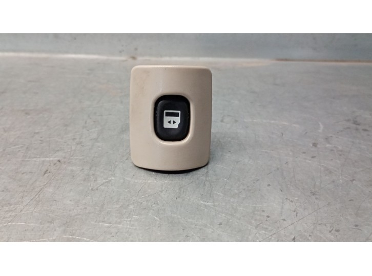 Replacement switch for Lancia Voyager Minivan (404_) 2.8 CRD (RT, 53) OEM IAM reference K68110869AA K68110869AA 