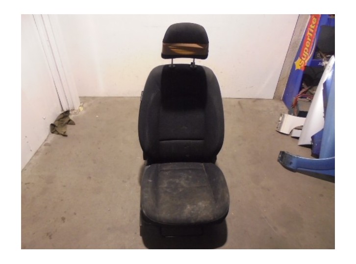 Recambio de asiento delantero derecho para hyundai ix20 gl classic referencia OEM IAM TELA NEGRA 5 PUERTAS