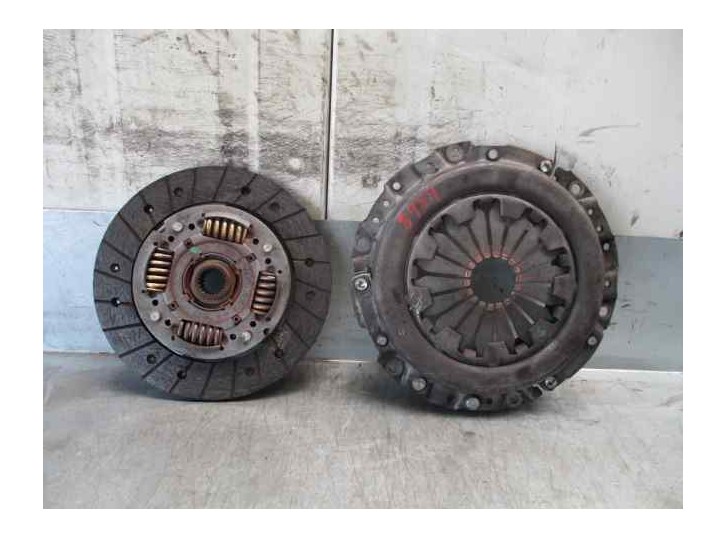 Recambio de kit embrague para fiat brava (182) 1.9 diesel referencia OEM IAM 791876 791876 VALEO
