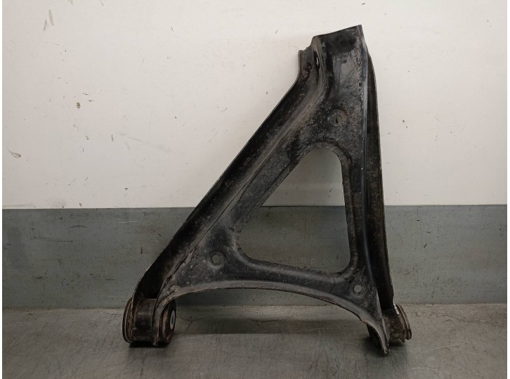 Replacement rear left lower suspension arm for Porsche Cayenne (Typ 92AA) 3.0 V6 TDI CAT OEM IAM reference 7P0505