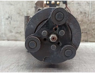 Recambio de compresor aire acondicionado para jaguar s-type 2.7 v6 diesel executive referencia OEM IAM YR8H19D629AB 2016W3 