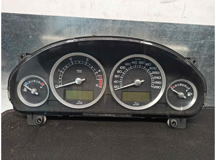 Replacement instrument cluster for Jaguar S-Type 2.7 V6 diesel Executive OEM IAM reference 4R8F10841 
