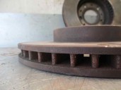 Recambio de disco freno delantero para volvo s70 berlina 2.4 turbo cat referencia OEM IAM 