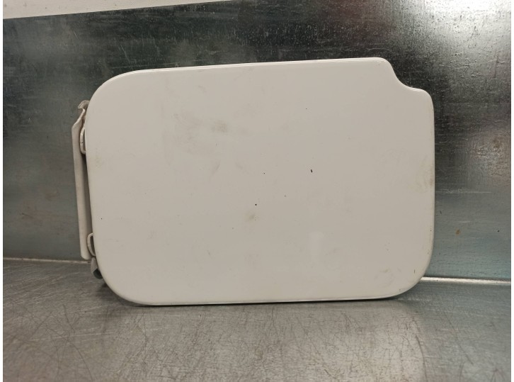 Recambio de tapa exterior combustible para dacia lodgy 1.6 cat referencia OEM IAM 788331160R  