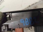 Replacement front left window lift switch for Renault Laguna II (BG0) 1.9 dCi Diesel OEM IAM reference 8200397297 