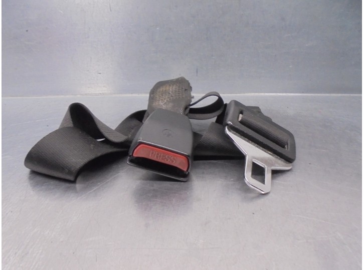 Recambio de cinturon seguridad trasero central para bmw serie 3 berlina (e46) 2.5 24v cat referencia OEM IAM 8233291 