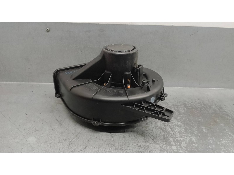 Recambio de motor calefaccion para volkswagen polo (9n1) 1.4 16v referencia OEM IAM 6Q1820015C  