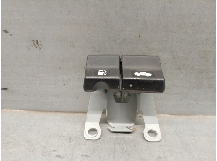 Recambio de cerradura capot para nissan qashqai ii (j11, j11_) 1.5 dci referencia OEM IAM 656204EH0A 656204EH0A 