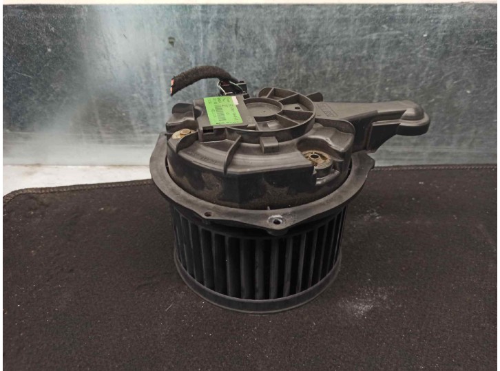 Heater motor replacement part for Jaguar S-Type 2.7 V6 Diesel Executive OEM IAM reference 4R8H19846AA 