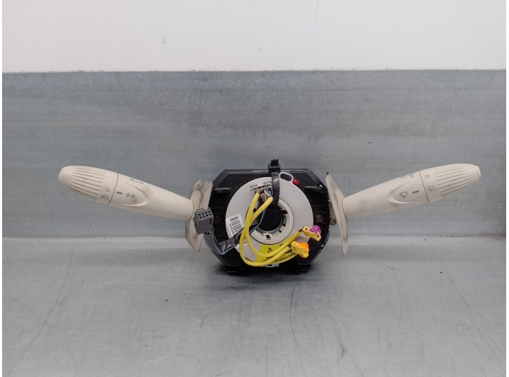 Recambio de mando luces para fiat 500 (312_) 1.2 lpg (312axa1a) referencia OEM IAM 07354724640 