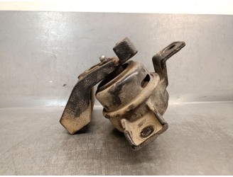 Recambio de soporte motor derecho para kia sorento ii (xm) 2.2 crdi referencia OEM IAM 218102P100 218102P100 