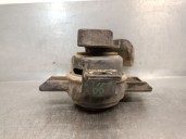 Replacement right engine mount for Kia Sorento II (XM) 2.2 CRDi OEM IAM reference 218102P100 218102P100 