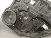 Recambio de elevalunas trasero derecho para volvo v60 i (155) d3 / d4 referencia OEM IAM 30784313 30784313 BROSE