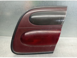 Recambio de piloto trasero derecho para nissan almera (n15) gx referencia OEM IAM 265542N328 DE PORTON 5 PUERTAS