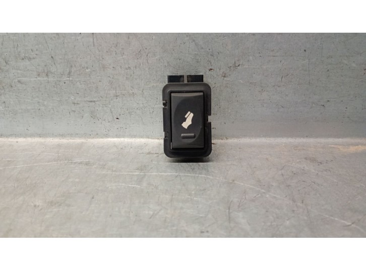Replacement switch for Lancia Voyager minivan (404_) 2.8 CRD (RT, 53) OEM IAM reference 28110680 28110680 