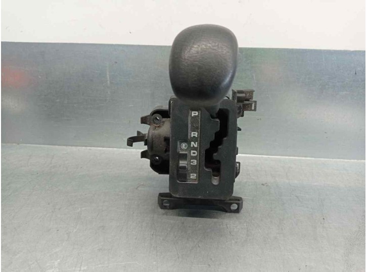 Recambio de palanca cambio para mercedes-benz clase c (w201) berlina 1.8 e 190 (201.018) referencia OEM IAM 1242670237 AUTOMATIC