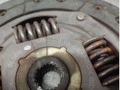 Replacement clutch kit for Fiat 500 (312_) 1.2 LPG (312AXA1A) OEM IAM reference 320037510 120046910 LUK