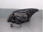 Replacement right headlight for Volvo V60 I (155) D3 / D4 OEM IAM reference 3129995 31383067 VALEO