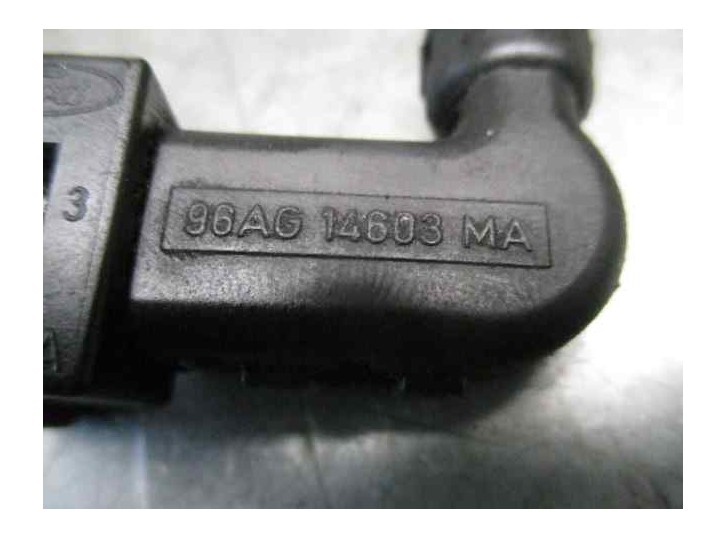 Recambio de sensor velocidad para ford fiesta (dx) 1.3 cat referencia OEM IAM 96AG14603MA 