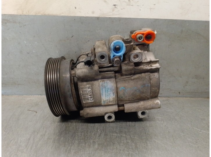 Recambio de compresor aire acondicionado para hyundai elantra (xd) 2.0 crdi cat referencia OEM IAM 977012D400 