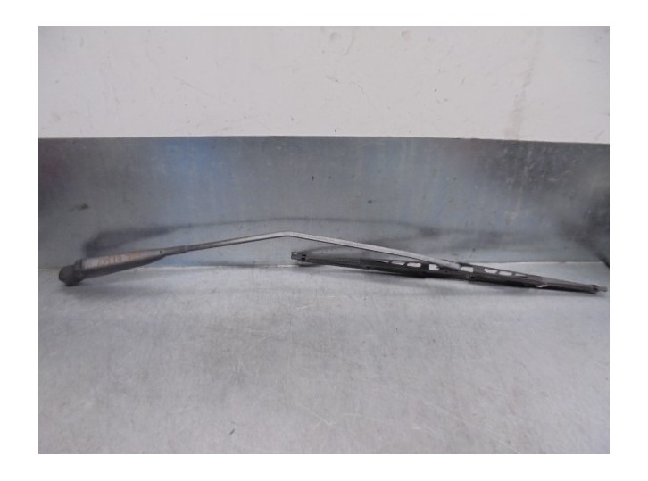 Recambio de brazo limpia trasero para renault 19 (1989...) 1.4 referencia OEM IAM 