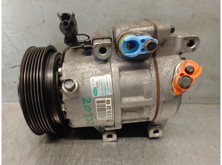 Recambio de compresor aire acondicionado para hyundai i30 1.4 cat referencia OEM IAM 977012H040 