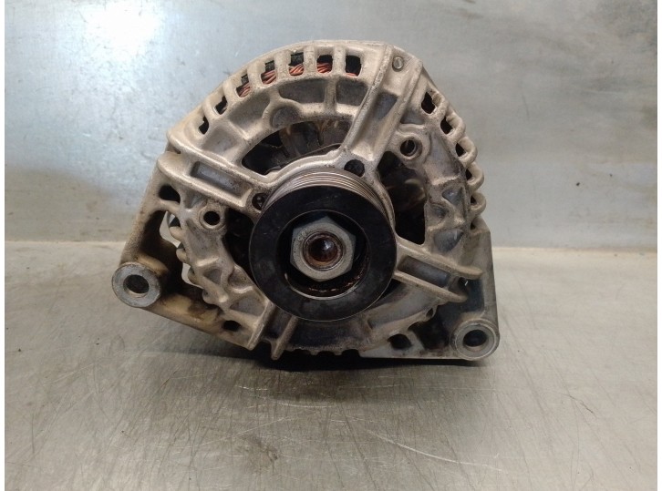 Recambio de alternador para opel vectra c berlina 2.2 16v dti cat (y 22 dtr / l50) referencia OEM IAM 13108596 13108596 