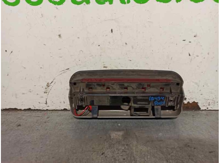 Recambio de luz central de freno para citroën evasion 2.1 td landscape referencia OEM IAM 22837004 
