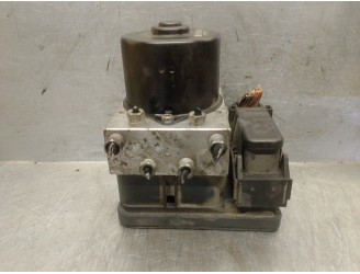 Recambio de abs para volvo s40 berlina 2.0 diesel cat referencia OEM IAM 30794728 10020603024 ATE