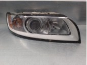 Replacement right headlight for Volvo S40 saloon 2.0 diesel CAT OEM IAM reference 31299584 WITH MAGNIFIER 4 DOORS