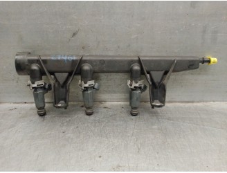 Recambio de rampa inyectora para citroën c4 cactus 1.2 vti 82 referencia OEM IAM 9676020480 9676020480 