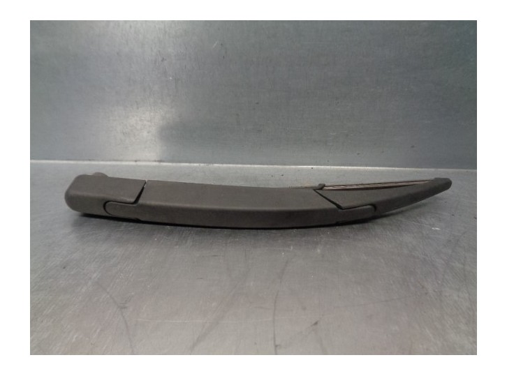 Recambio de brazo limpia trasero para citroën c4 cactus 1.6 blue-hdi fap referencia OEM IAM 1611872280 