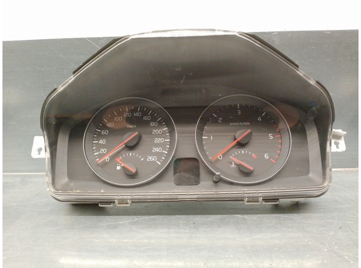 Recambio de cuadro instrumentos para volvo s40 berlina 2.0 diesel cat referencia OEM IAM 31254776 36002720 
