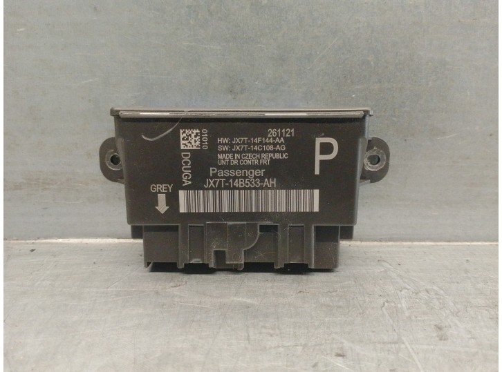 Replacement central locking control unit for Ford Focus 1.0 EcoBoost CAT OEM IAM reference JX7T14B533AH 