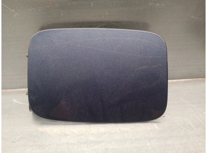 Recambio de tapa exterior combustible para volvo s40 berlina 2.0 diesel cat referencia OEM IAM 30779919 