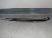 Recambio de brazo limpia delantero derecho para renault master iii furgón caja cerrada referencia OEM IAM 8200734776 80020256 BO