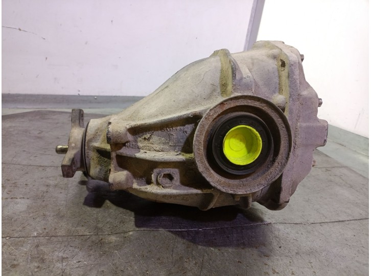 Recambio de diferencial trasero para mercedes-benz clase e (w211) e 270 cdi (211.016) referencia OEM IAM A2303510105 A2113509014