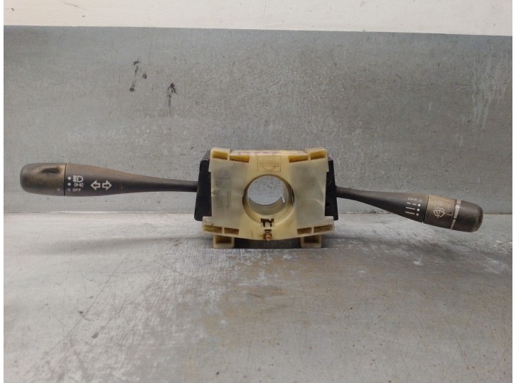 Recambio de mando luces para nissan primera berl./familiar (p10/w10) 2.0 diesel referencia OEM IAM 2556070J02 