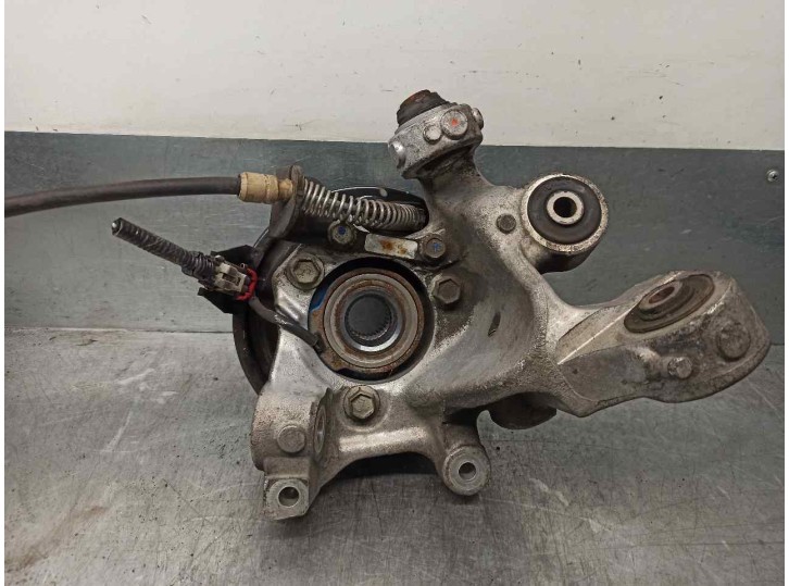 Recambio de mangueta trasera derecha para cadillac srx v6 elegance referencia OEM IAM 88952000 