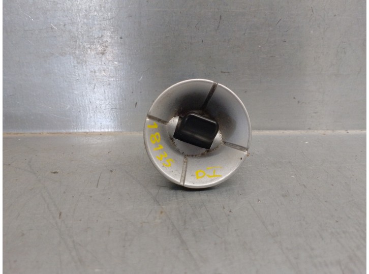 Recambio de mando elevalunas delantero izquierdo para mg mg zr (f/rf) 105 referencia OEM IAM YUF101960  