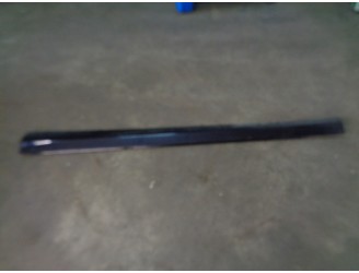 Recambio de spoiler talonera lateral izquierda para mercedes-benz clase c (w204) berlina c 320 cdi (204.022) referencia OEM IAM 