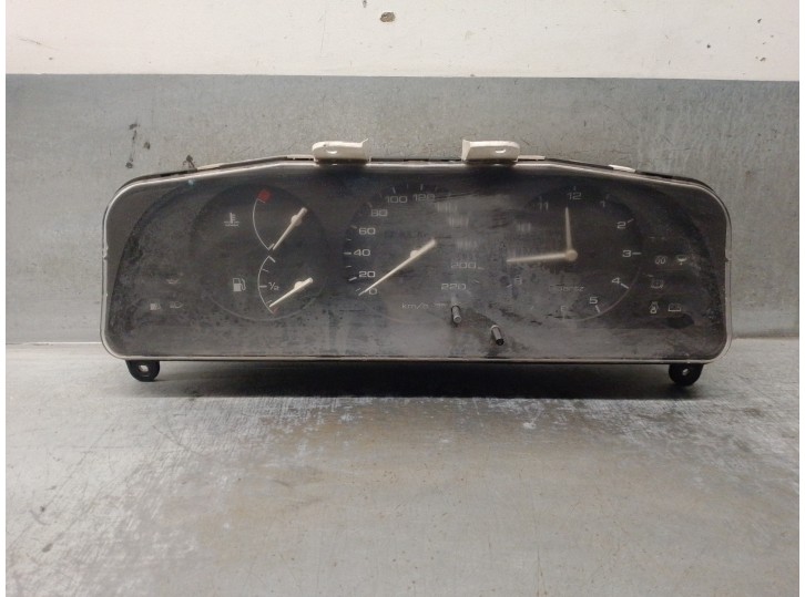 Recambio de cuadro instrumentos para nissan primera berl./familiar (p10/w10) 2.0 diesel referencia OEM IAM 96543679 2481072J06 